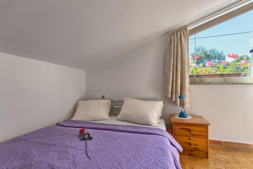 Apartments Ljiljana Пула Екстер'єр фото