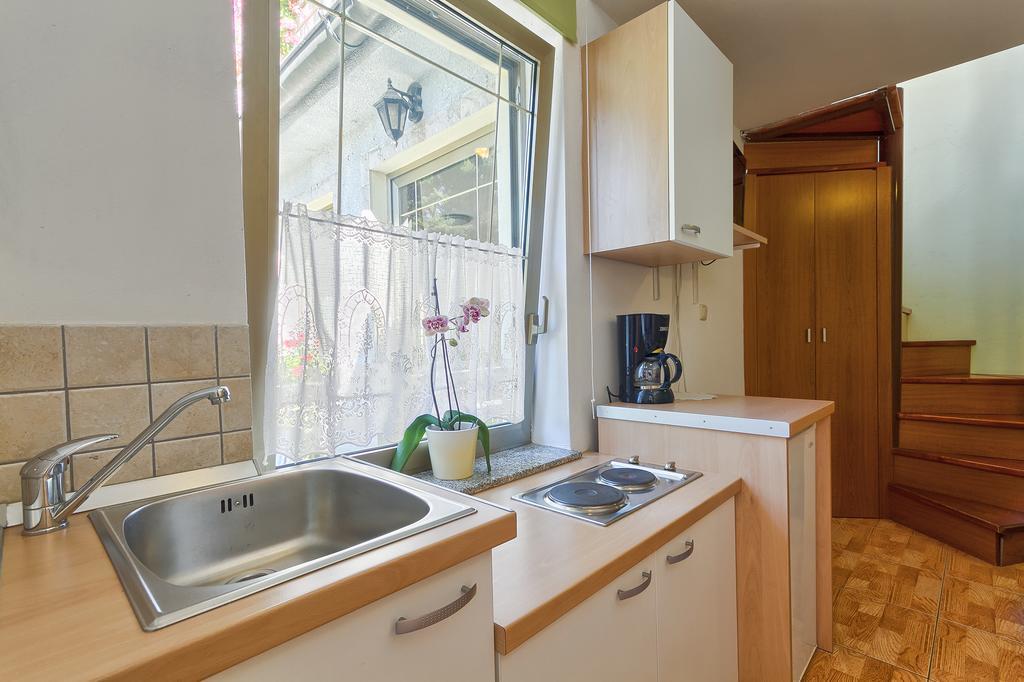 Apartments Ljiljana Пула Екстер'єр фото