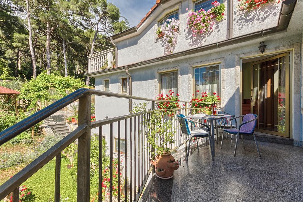 Apartments Ljiljana Пула Екстер'єр фото
